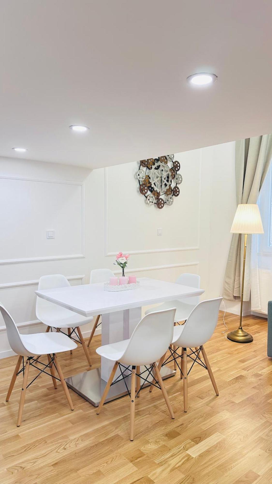 Jozsef 65 Apartment บูดาเปสต์ ภายนอก รูปภาพ